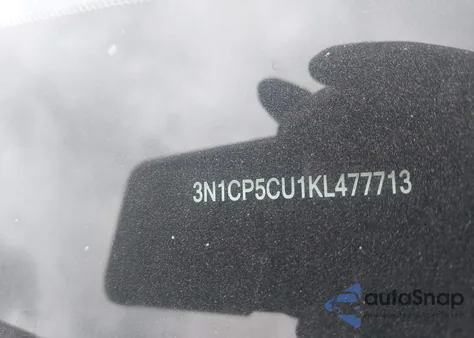 2019 Nissan Kicks Sr from USA, damaged, VIN 3N1CP5CU1KL477713